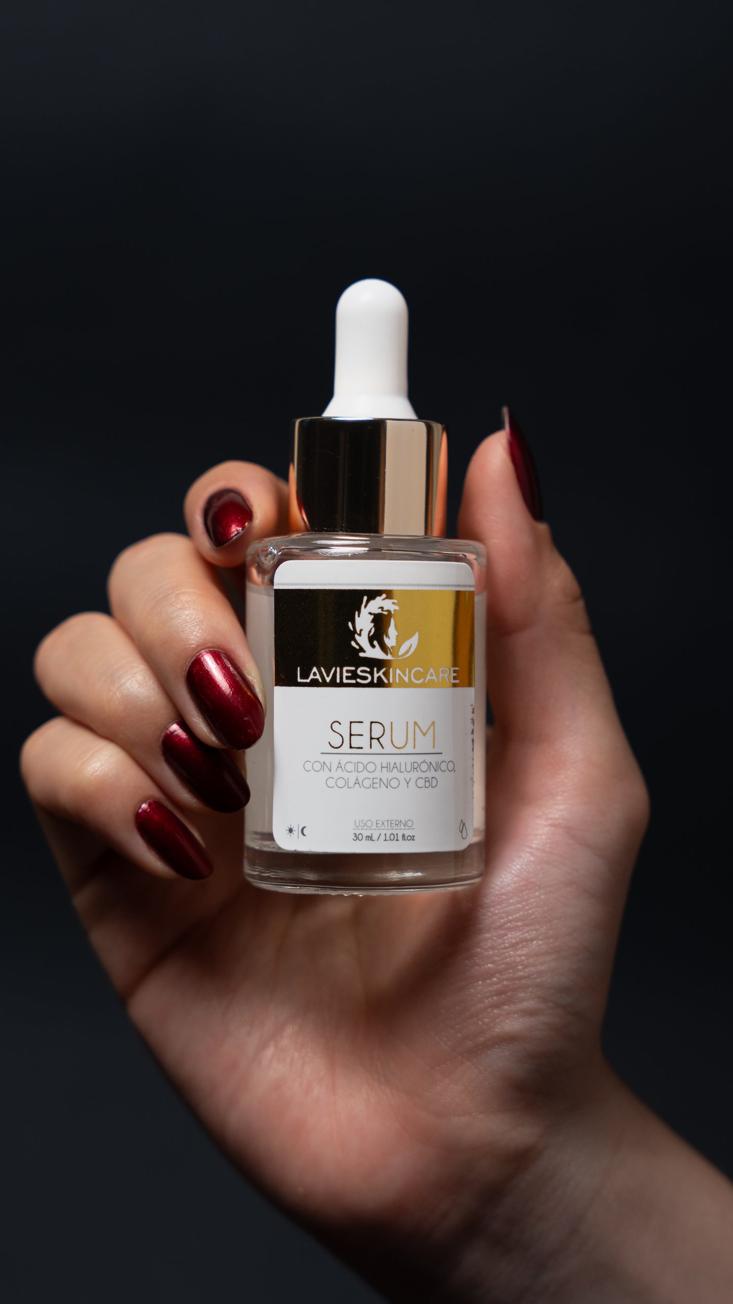 Un solo sérum que reemplaza tu rutina completa de skincare